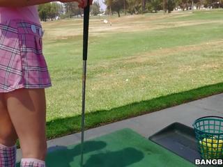 Karla kush van egy lousy golfer