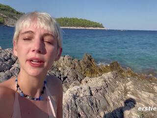 Ersties - ładniutka annika sztuk z sama na za exceptional plaża w croatia